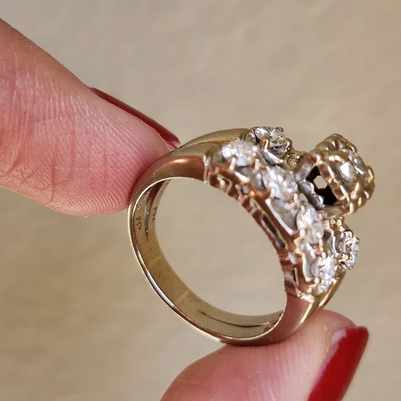 Vintage 14K Diamond Wedding Set - Picture 15 of 16